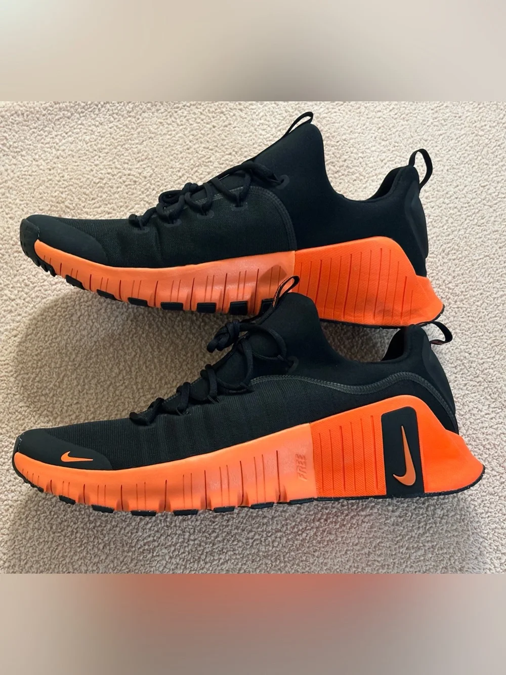 Nike Men’s Black and Bright Orange Training Sneakers